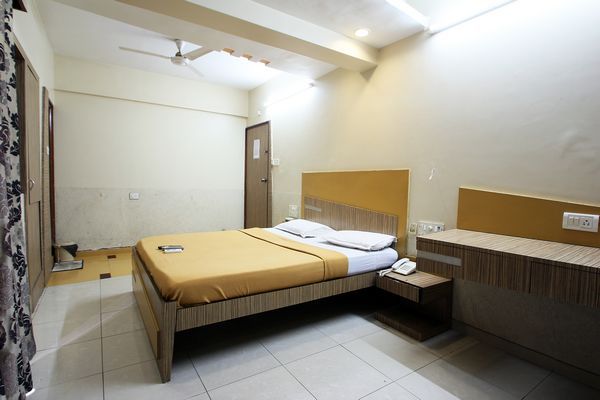 Hotel Neelkiran